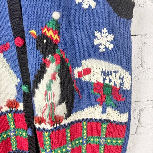 Vintage Hand Knitted Erika Penguin Winter Sweater Vest - Picture 2 of 5